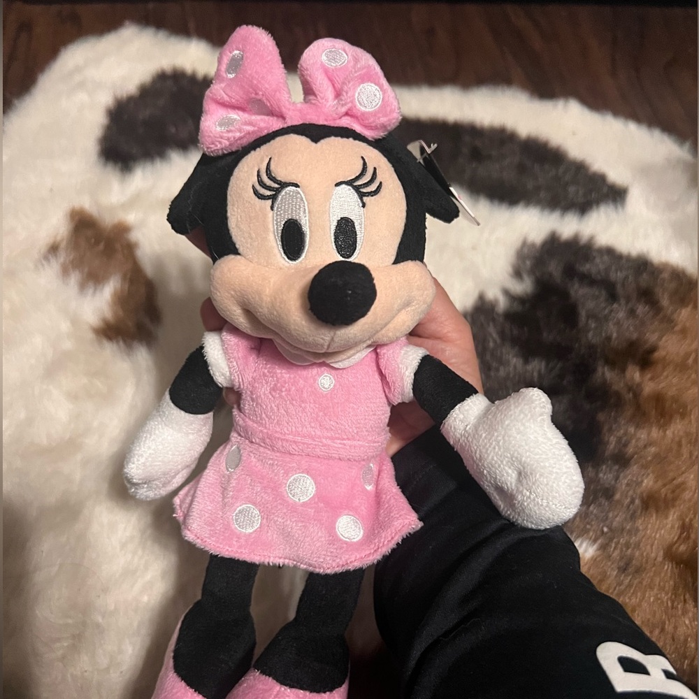 Disney Minnie Mouse Pink Plush Toy